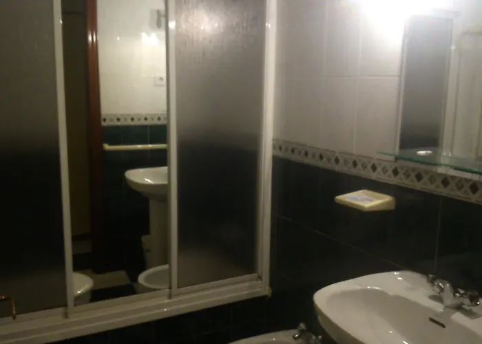 El Camionero Konukevi Burguillos Del Cerro